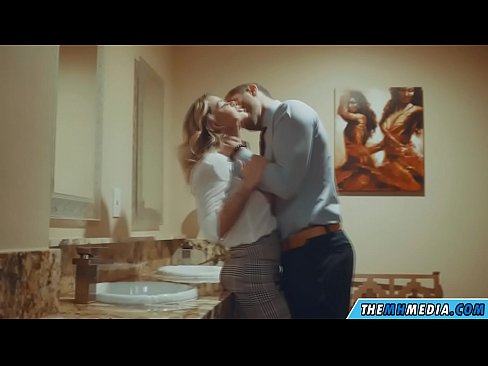 ❤️ Quan una rossa tetona et sedueix en un lavabo públic Porno anal al porno ca.mkdou33miass.ru ﹏